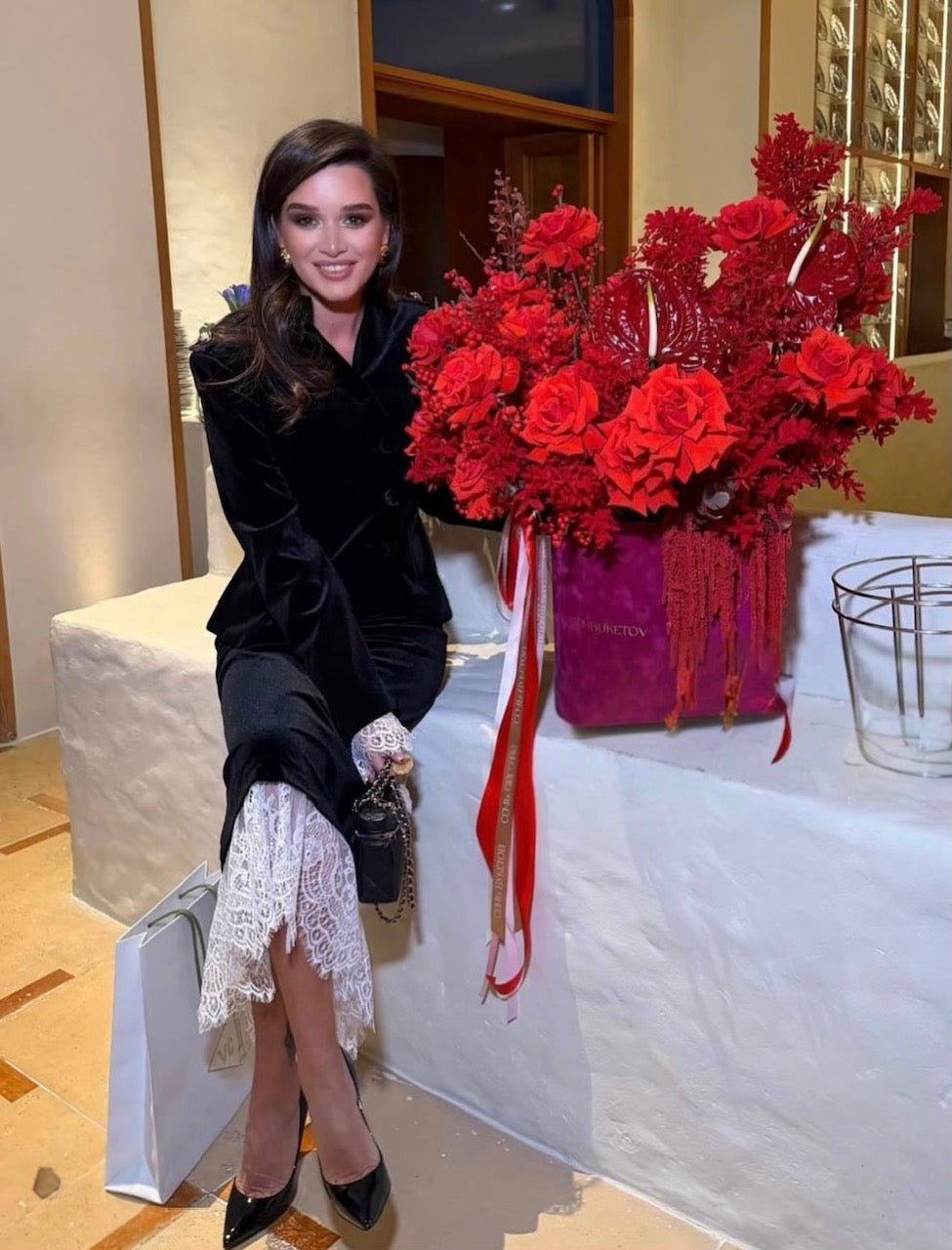 Jupe midi en velours « Meow » avec dentelle